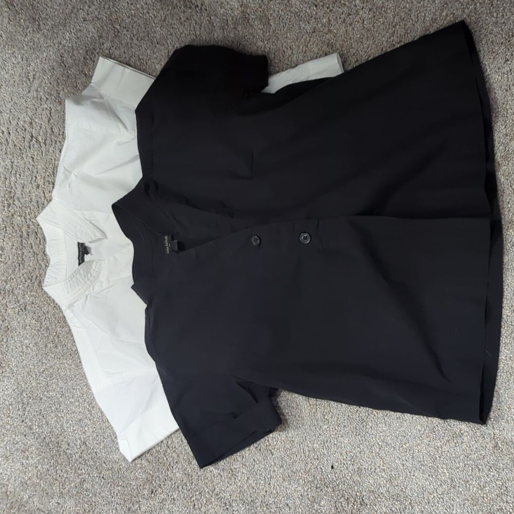 *2 Piece Bundle*Banana Republic Button Down Shirts